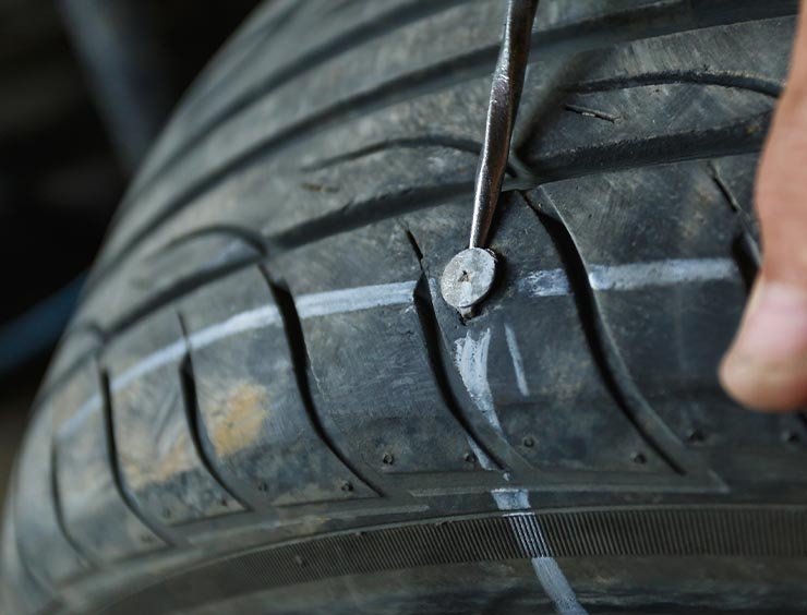 riparare un pneumatico