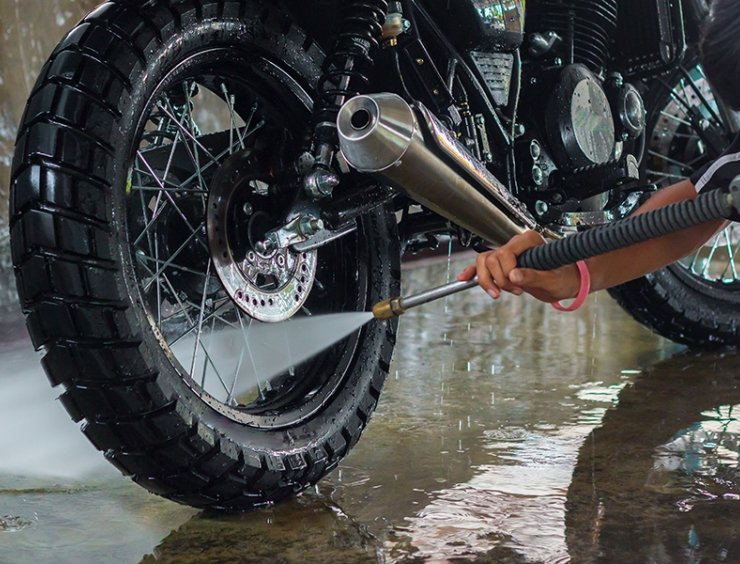 La pulizia prima del rimessaggio invernale